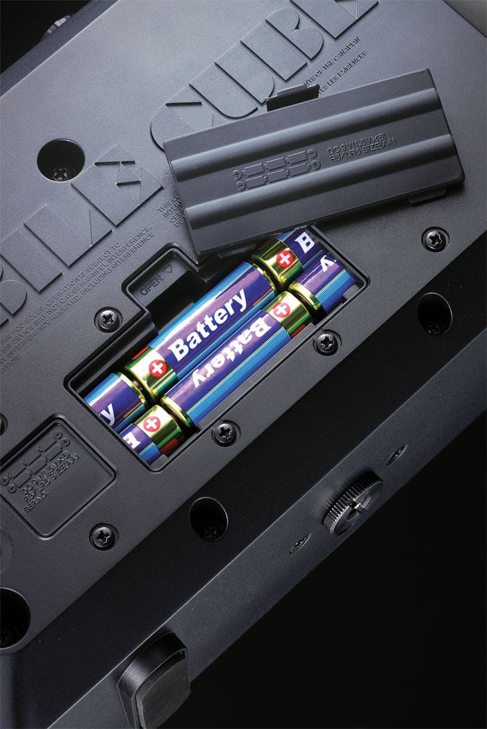Roland Mobile Cube Battery Powered Stereo Amp - Cosmo Music Roland Mobile Cube Battery Powered Stereo Amp - Cosmo Music