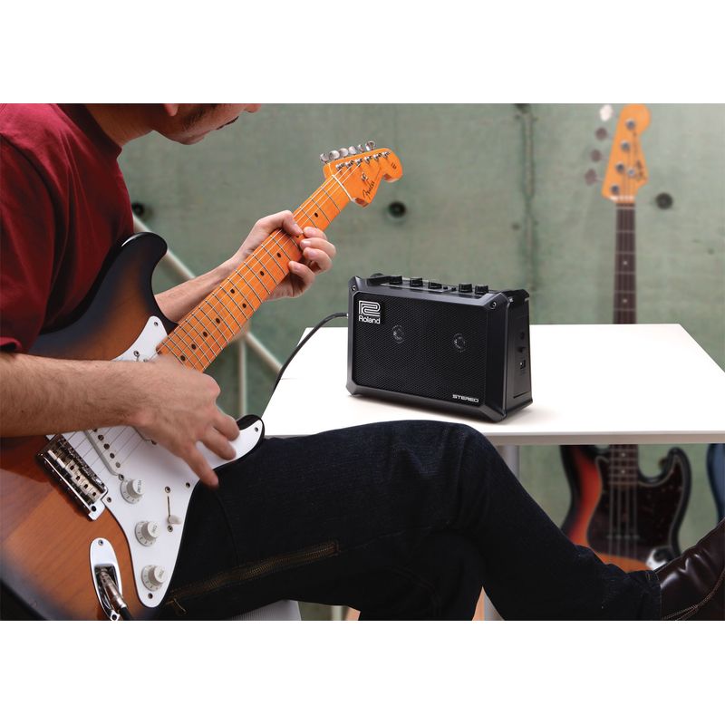 Roland Mobile Cube Battery Powered Stereo Amp - Cosmo Music Roland Mobile Cube Battery Powered Stereo Amp - Cosmo Music