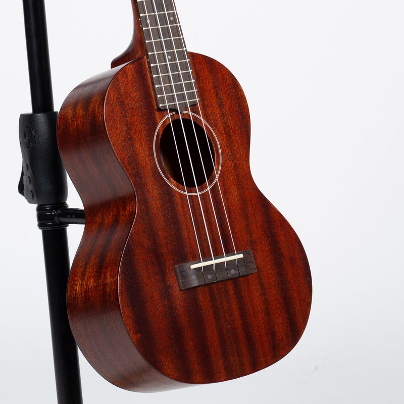 Gretsch g9120 online tenor standard ukulele