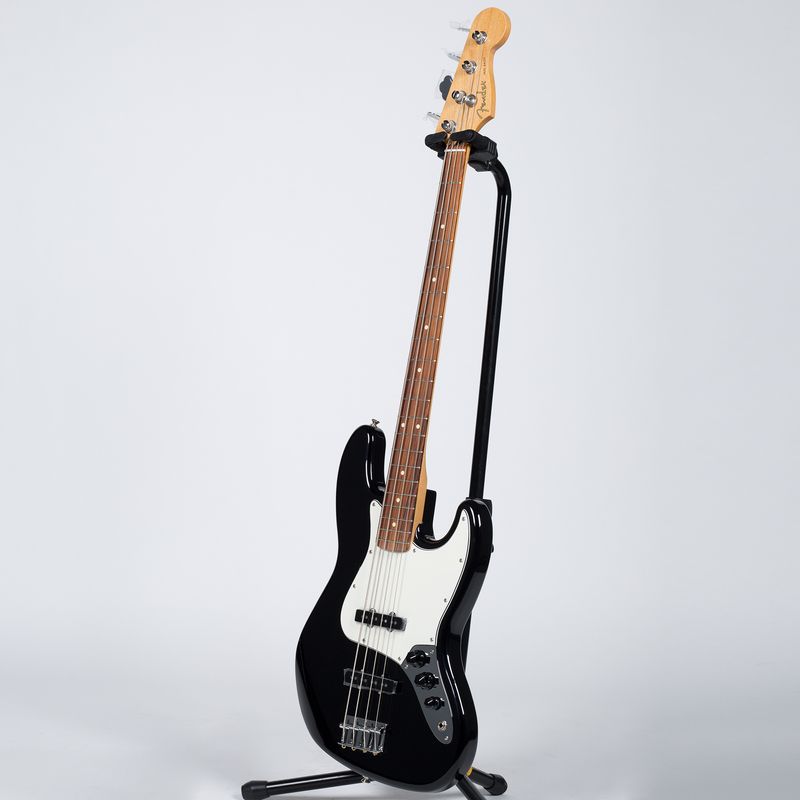 Fender Player Jazz Bass - Pau Ferro, Black - Cosmo Music