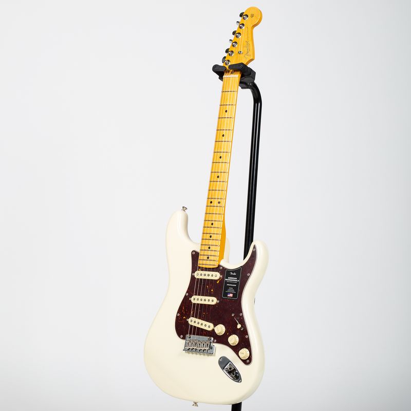 Fender American Professional II Stratocaster - Maple, Olympic White