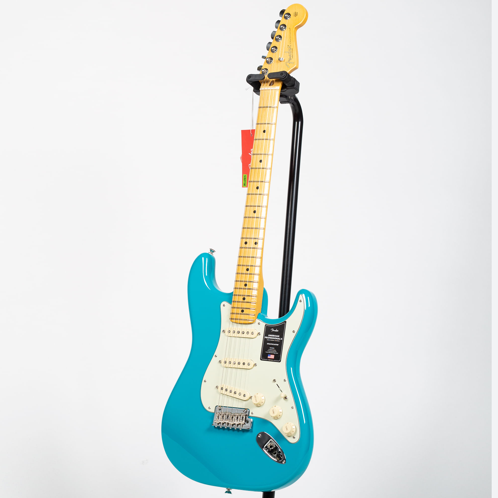 Fender American Professional II Stratocaster - Maple, Miami Blue
