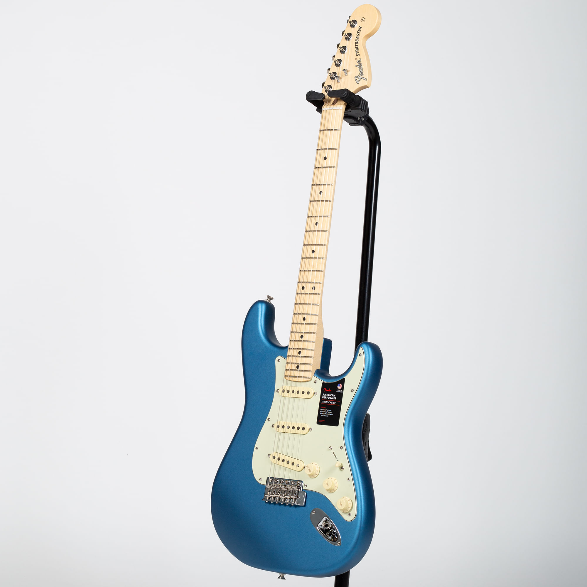 Fender American Performer Stratocaster - Maple, Satin Lake Placid Blue
