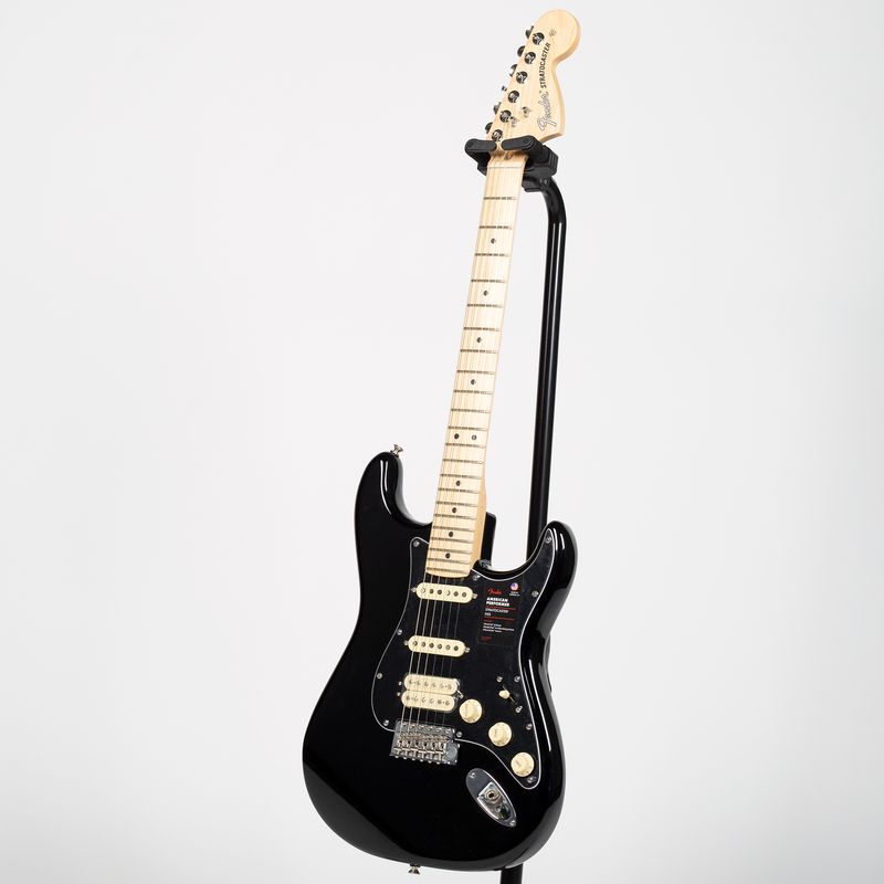 Fender American Performer Stratocaster HSS Maple Black