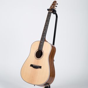 Seagull Maritime SWS Acoustic-Electric Guitar