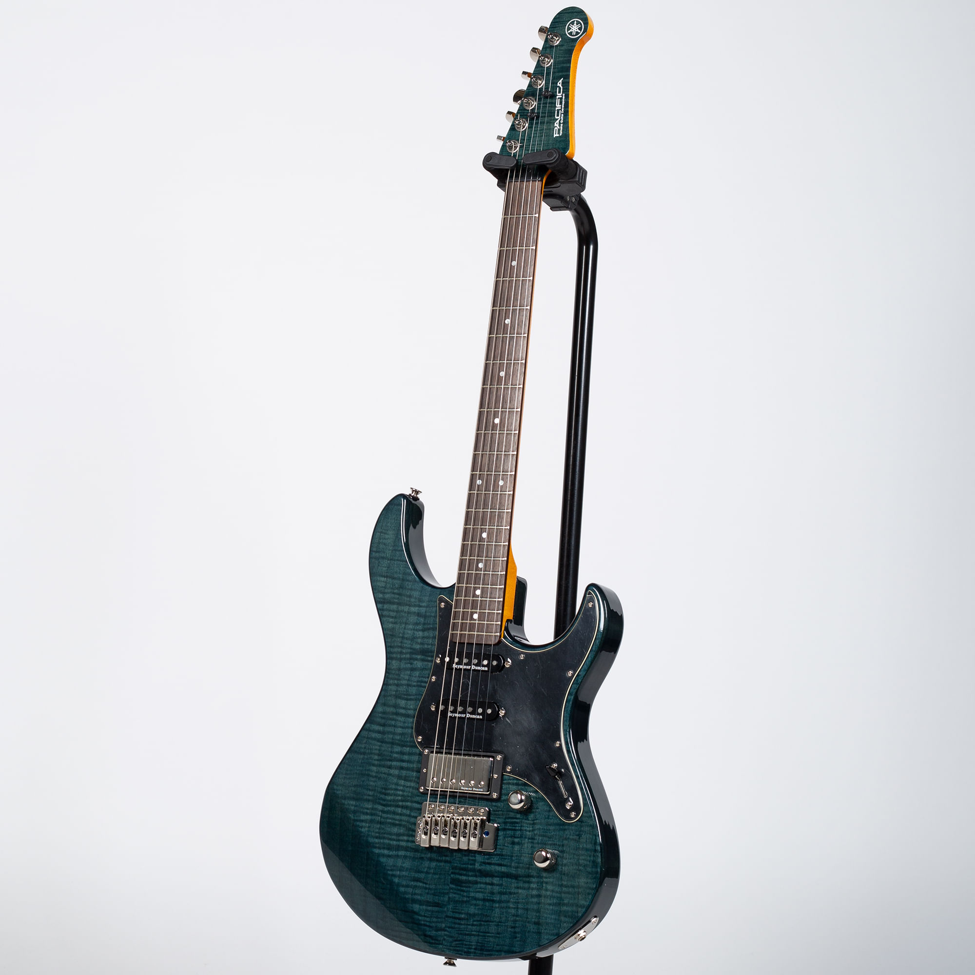 Yamaha PAC612VIIFM Pacifica Electric Guitar - Indigo Blue