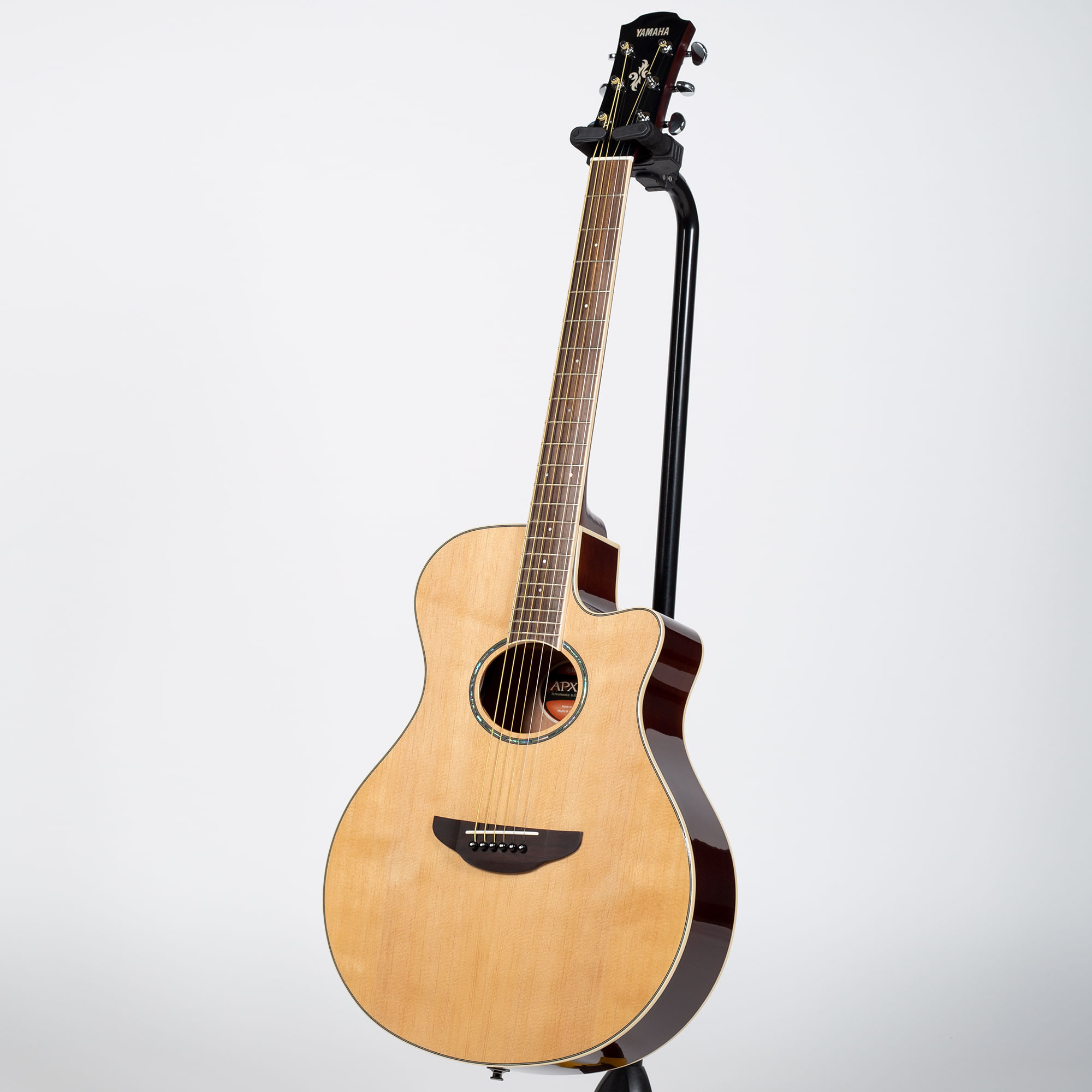 Yamaha APX600 Thinline Acoustic - Natural