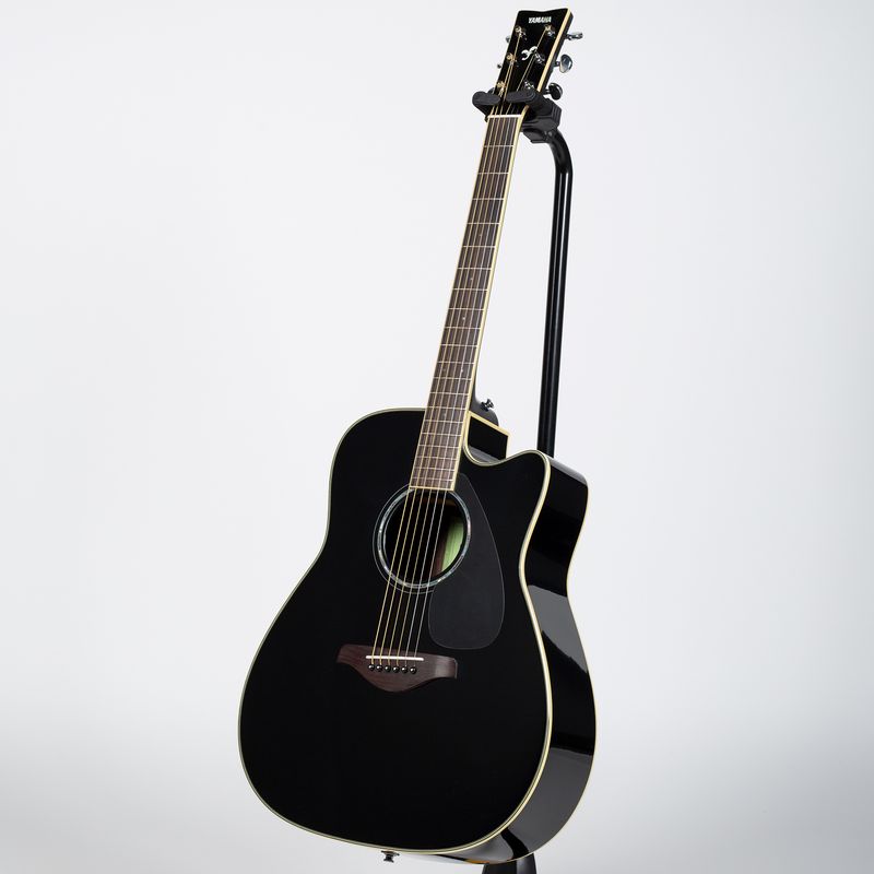 Yamaha black store guitar price