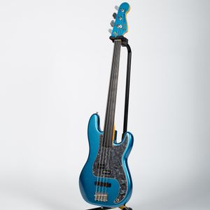 Fender Tony Franklin Fretless Precision Bass - Ebony, Lake Placid Blue