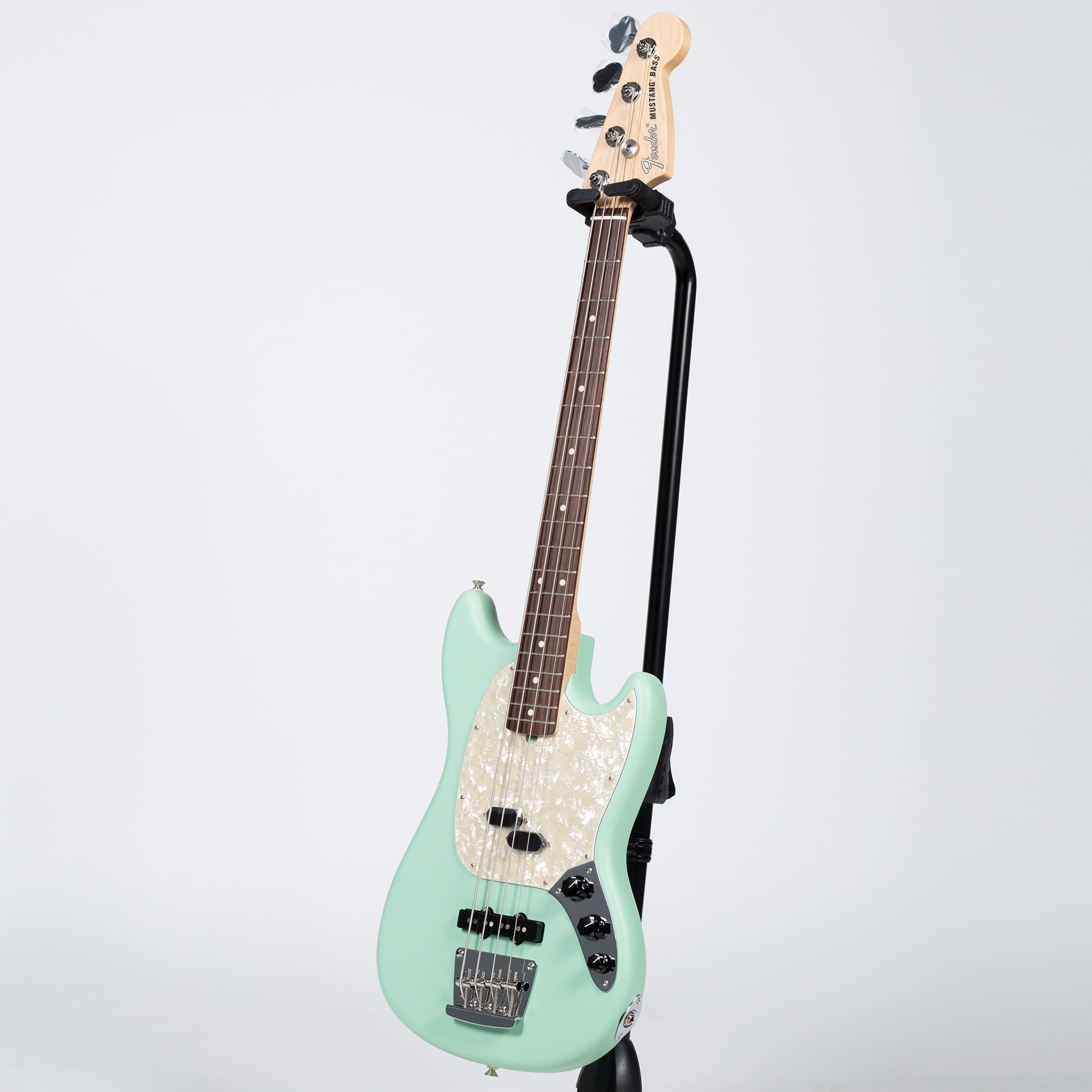 Fender American Performer Mustang Bass - Rosewood, Satin Surf Green - Cosmo  Music | Canada's #1 Music Store - Shop, Rent, Repair
