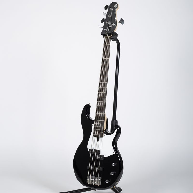 Yamaha BB235 5-String Bass Guitar - Black