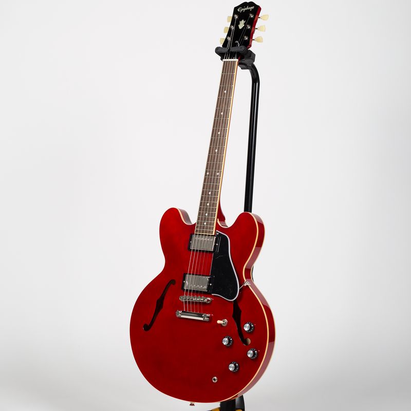 Epiphone Inspired by Gibson ES-335 Electric Guitar - Cherry Epiphone Inspired by Gibson ES-335 Electric Guitar - Cherry