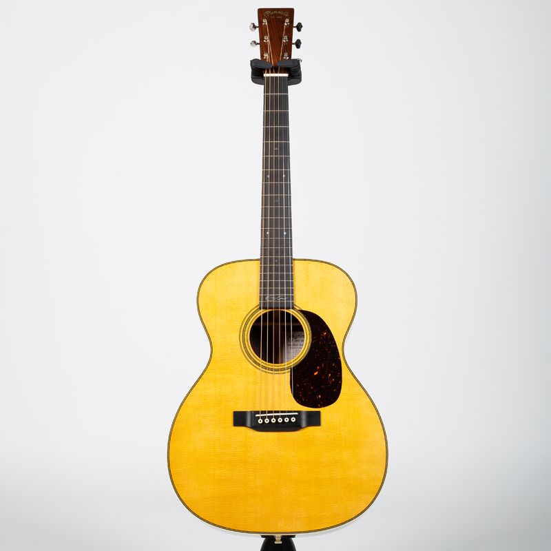 Martin 000-28EC Eric Clapton Acoustic Guitar - Cosmo Music