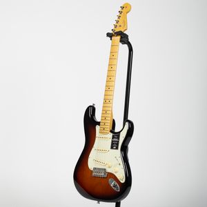 Fender American Professional II Stratocaster - Maple, Anniversary 2-Color Sunburst