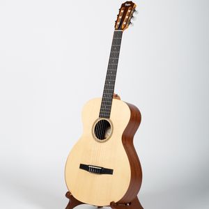 Taylor Academy 12e-N - Lutz Spruce / Layered Sapele