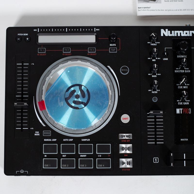 Controller DJ Numark MixTrack Pro 3 (UI)