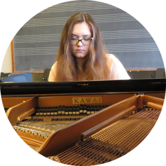 Nikki Puchkov | Voice, Piano | Cosmo School Of Music