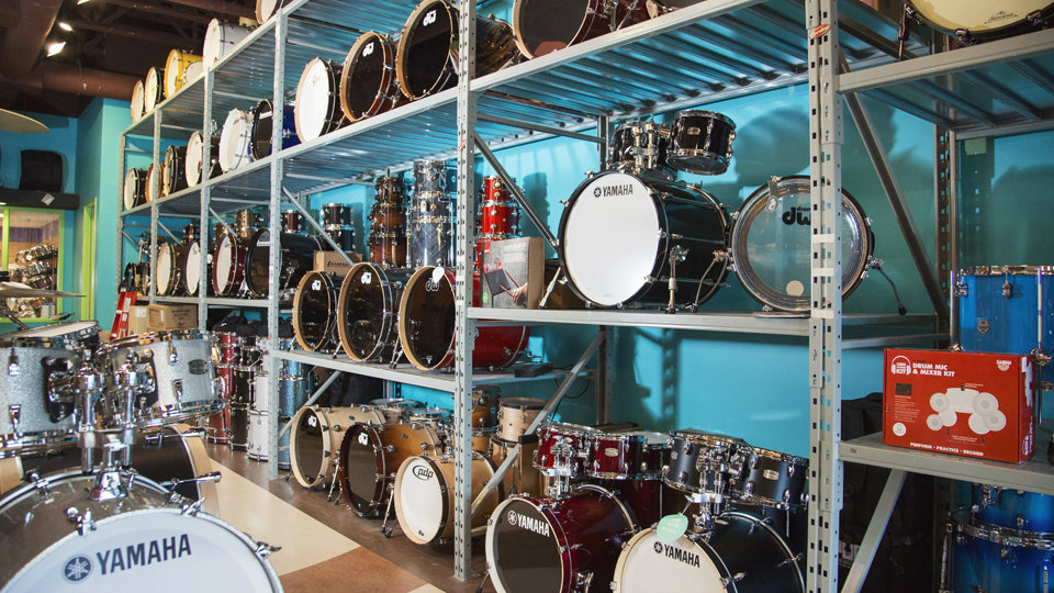 Cosmo Music Drum Shop: Drummer's Den | 10 Via Renzo Dr, Richmond Hill, ON, Canada